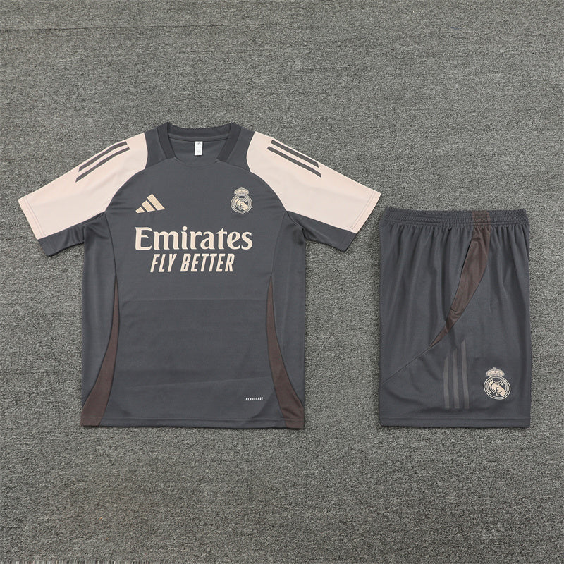 Camiseta y Pantalones Cortos Niños Real Madrid 24/25