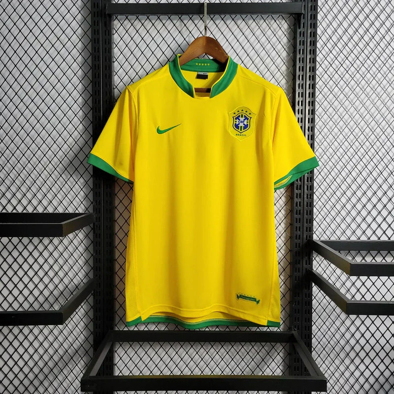 Camiseta Brasil Retro 2006