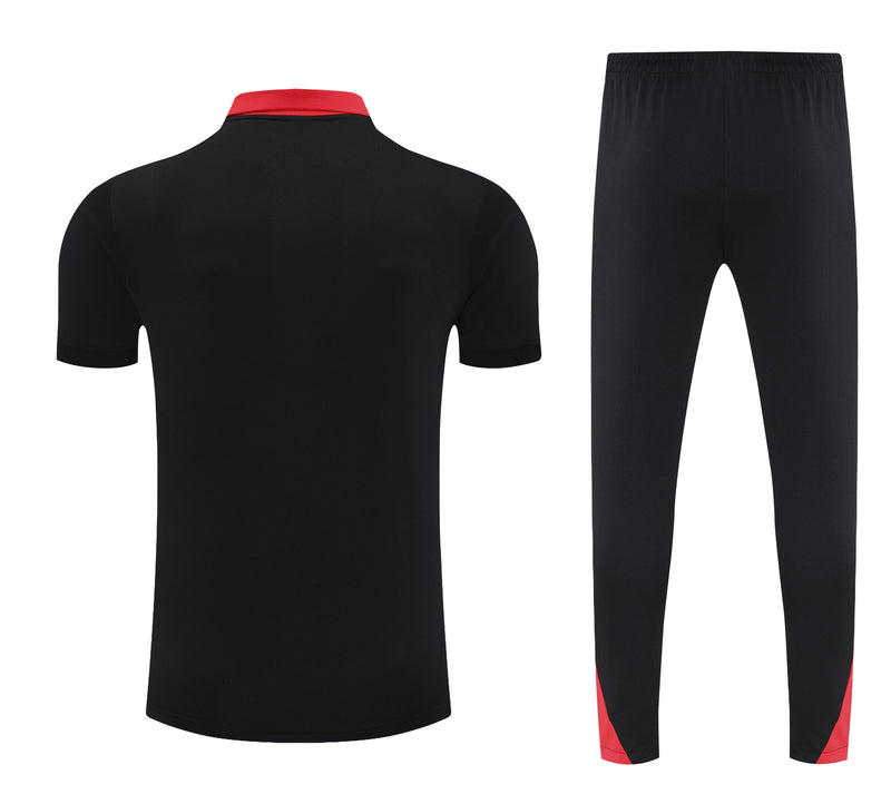 Camiseta y pantalón Liverpool 25/26