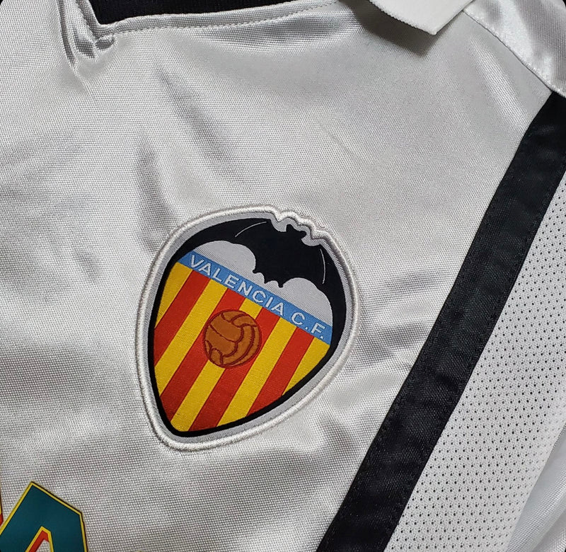 Camiseta retro Valencia 2001 primera equipación – con parche