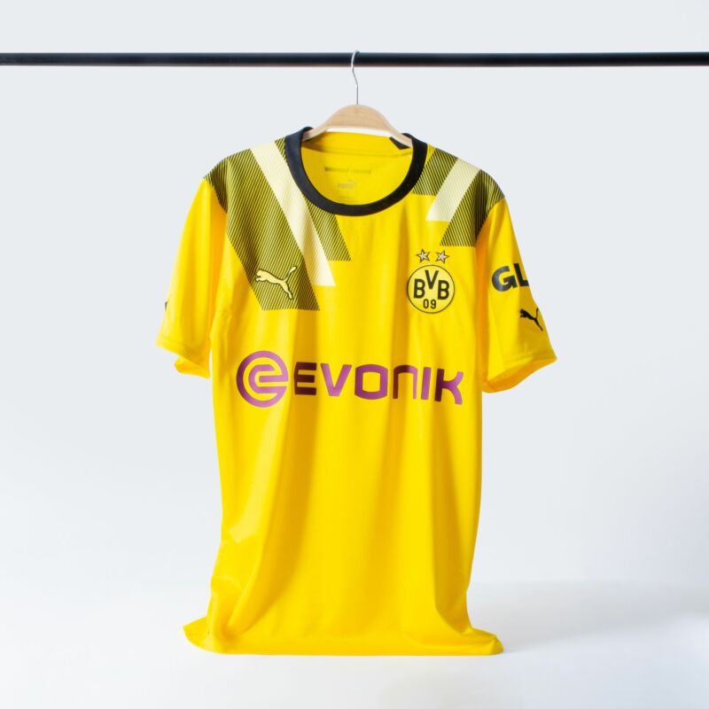 Borussia Dortmund Home Cup Shirt 2022-2023